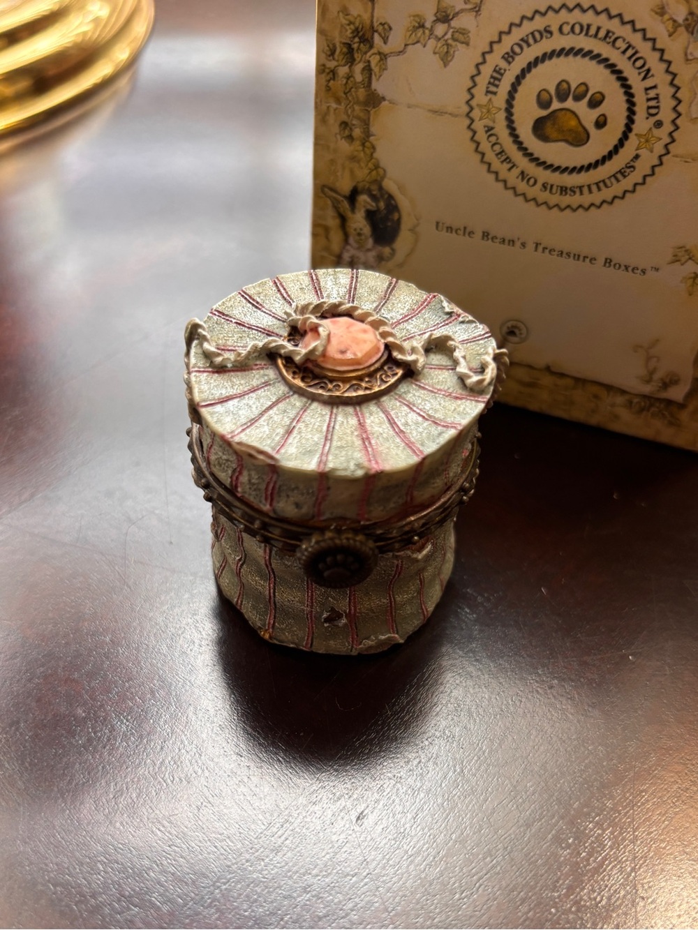 Boyd’s Bear Uncle Bean’s Treasure Box - Chanel’s Hat Box with Narcissus McNibble